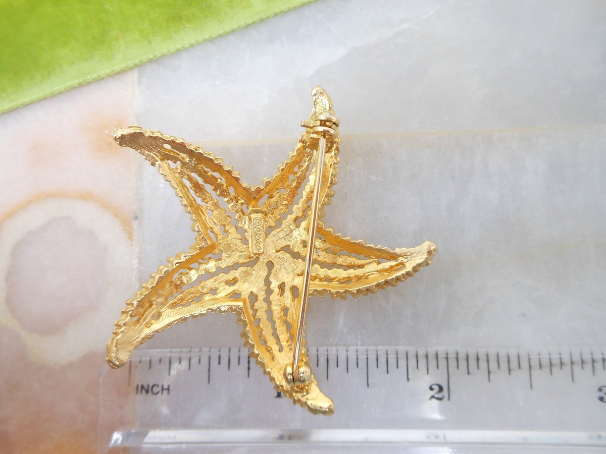 Vintage CORO Starfish Pin Gold Plate Figural Brooch Beach Tiki Tropical Designer Mid Century Jewelry Gift, VivianJoel.com