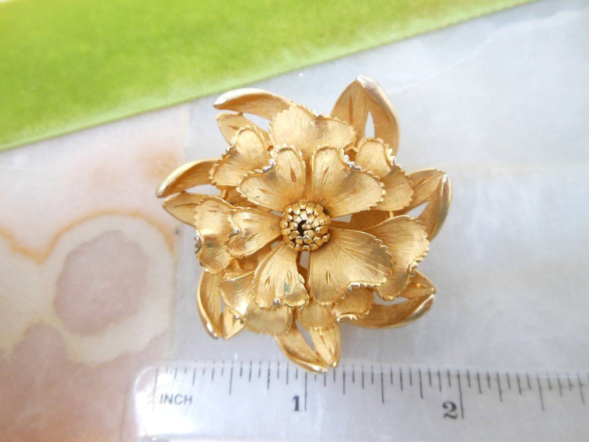 Vintage CORO CRAFT Flower Brooch Dimensional Layered Pin Gold Plate *as is* Designer Mid Century Jewelry, VivianJoel.com