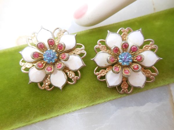 Vintage CORO Scatter Pin Rhinestone Flower Brooch SET Pair LOT Enamel Ornate Victorian Revival Designer Petite Jewelry Gift, VivianJoel.com