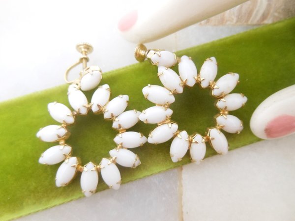 Vintage White Milk Glass Flower Earrings Dangle Drop Screw Back Mod Wedding Jewelry Gift Mid Century, VivianJoel.com