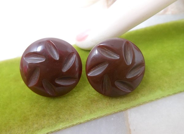 Vintage Carved BAKELITE Chocolate Earrings Brown Button Screw Back Art Deco Old Plastic Jewelry Gift Mid Century, VivianJoel.com