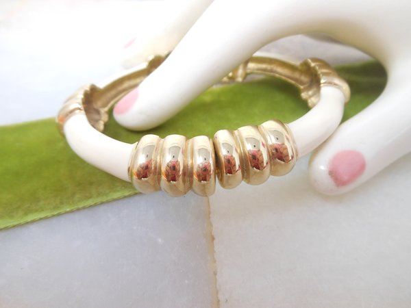 Vintage DONALD STANNARD Enamel Bracelet Bangle Clamper Creamy Winter White Ecru Designer Jewelry Gift Mid Century, VivianJoel.com
