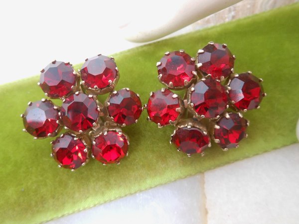 Vintage WEISS Earrings Red Crystal Clip On Flower Rhinestone Designer Mid Century Jewelry Gift, VivianJoel.com