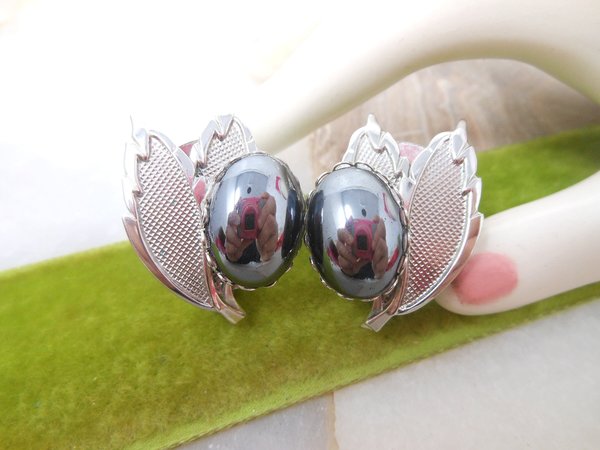 Vintage PARK LANE Earrings Flower Leaf Clip On Hematite Shiny Silvertone Designer Mid Century Jewelry, VivianJoel.com