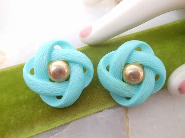 Vintage Aqua Blue Atomic Flower Earrings Plastic Clip On Retro Mod Mid Century Jewelry Gift, VivianJoel.com