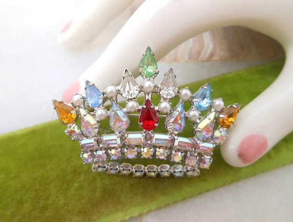 Vintage B DAVID Princess Brooch Crown Pin Rhinestone Pearl Designer Ornate Gift Jewelry Mid Century, VivianJoel.com
