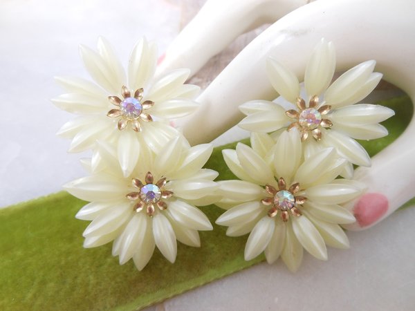 Vintage CORO Plastic Flower Earrings Celluloid Clip On Rhinestone Aurora Borealis Retro Daisy Jewelry Mid Century, VivianJoel.com