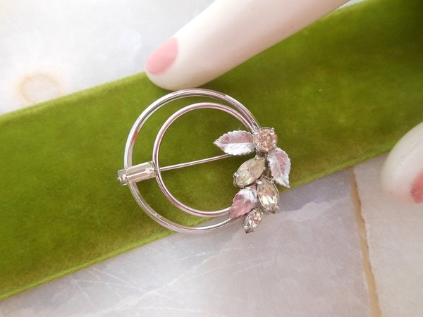 Vintage KREMENTZ Crystal Brooch Wreath Flower Rhinestone Pin Designer Petite Mid Century Jewelry Gift, VivianJoel.com