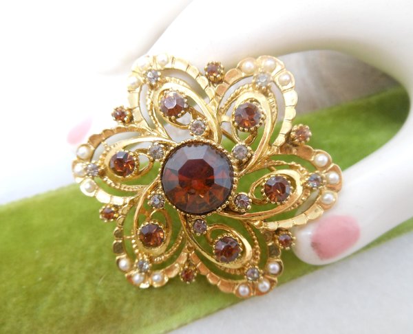 Vintage ART Designer Signed Brooch Ornate Flower Pin Rhinestone Faux Pearl ARTHUR PEPPER Mid Century Jewelry Gift, VivianJoel.com