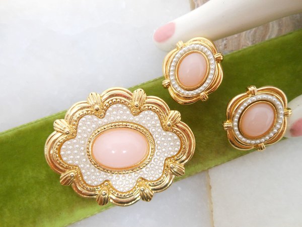 Vintage AVON Pink Brooch Earrings Set Faux Pearl Pin Victorian Spring Wedding Bride Designer Jewelry Gift, VivianJoel.com