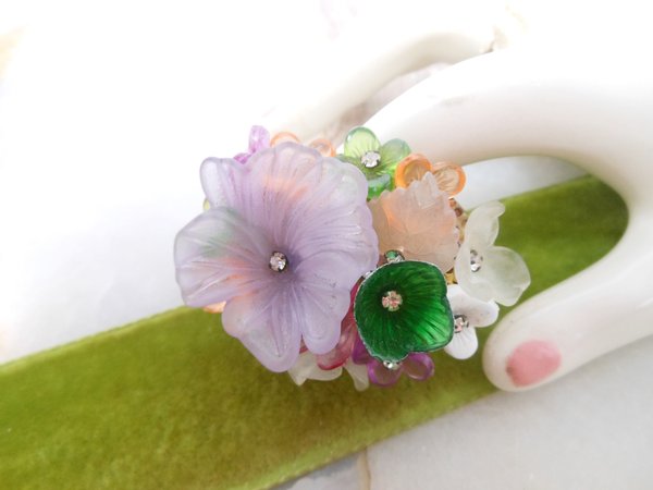 Vintage Flower Cluster Brooch Lucite Plastic Mixed Color Bouquet Pin Rhinestone Centers Mid Century Jewelry, VivianJoel.com