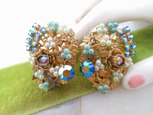Vintage Cluster Flower Earrings Rhinestone Clip On Ornate Seed Pearl Aurora Borealis Mid Century Jewelry *As Is*, VivianJoel.com