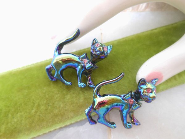 Vintage Cat Scatter Pin Pair Figural Brooch SET Luminous Enamel Pink Rhinestone Wiggle Head Kitty Jewelry Gift Mid Century, VivianJoel.com